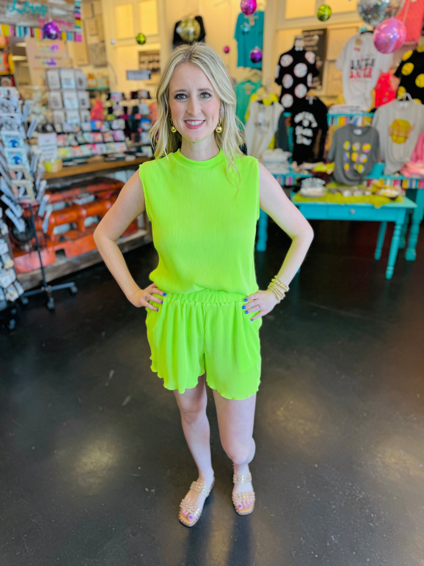 Lime Pleated Short Set