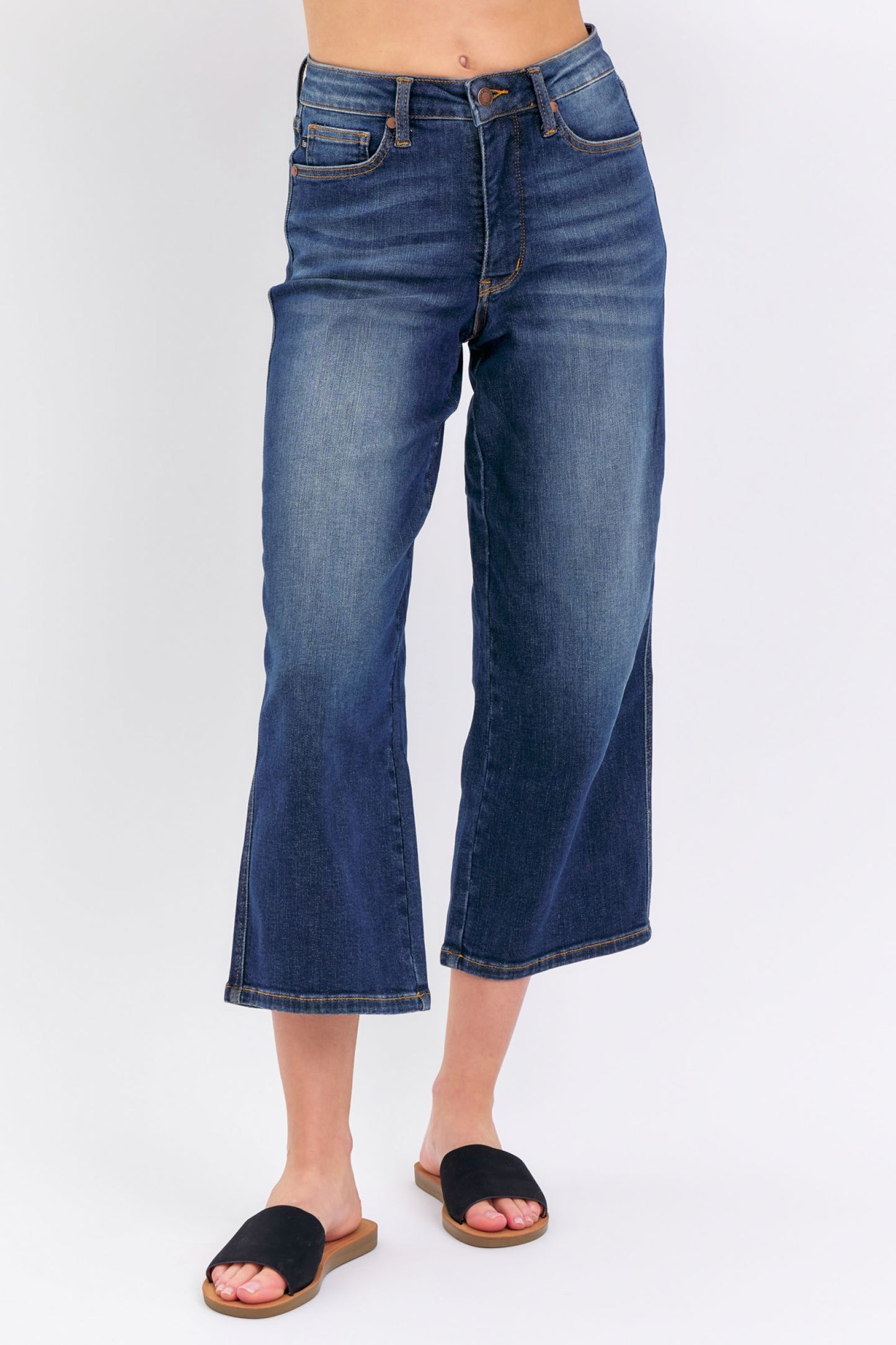 Judy Blue Dark Tummy Control Crop Jeans