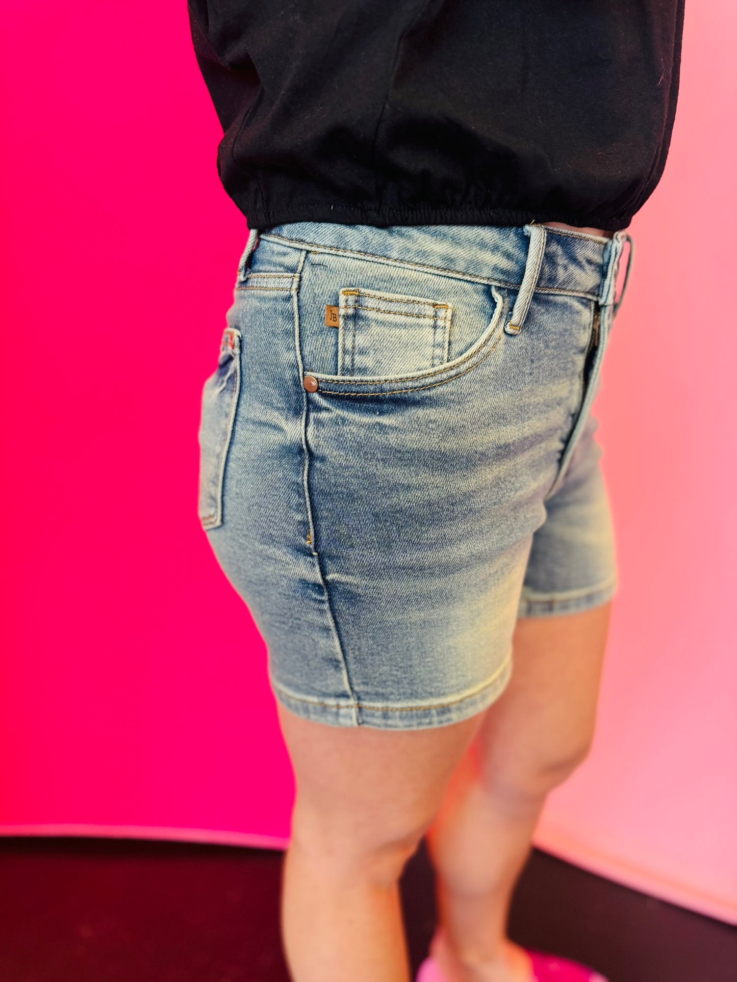 Judy Blue Vintage Wash Shorts