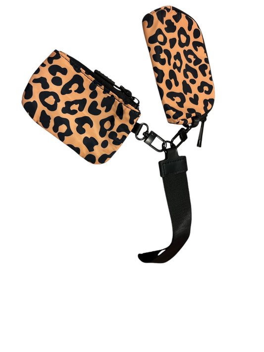 Double Wristlet - Brown Leopard