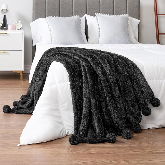 Black Pom Pom Cozy Blanket