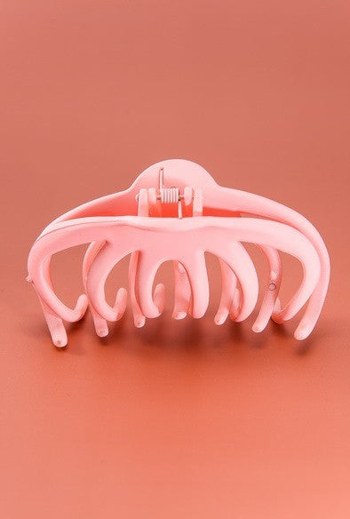 Oversized Slicked Back Hair Claw Clips