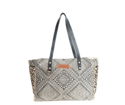 Myra Bohemian Breeze Small Gray Bag