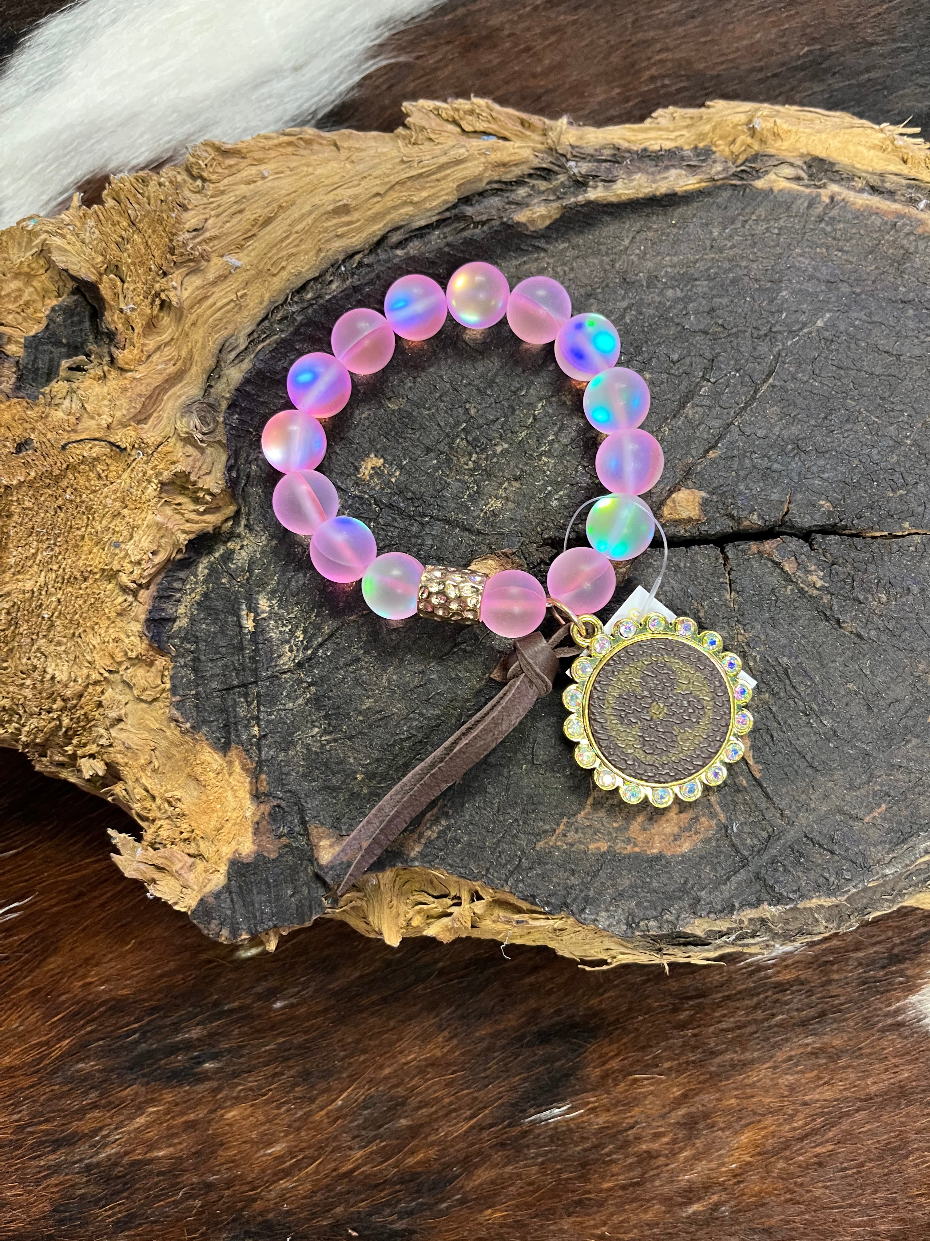 Rainbow Mermaid Beaded LV Bracelet – Tootsie Lou's Boutique